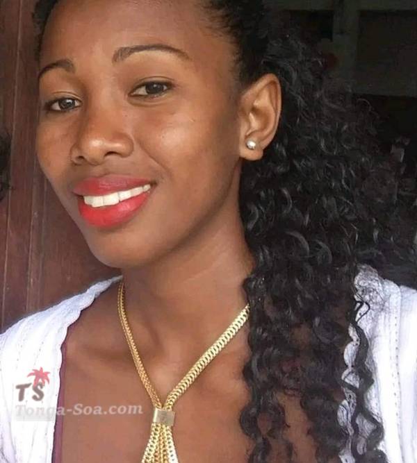 Jeune femme infirmiere celibat sincere cherche un homme serieux p...