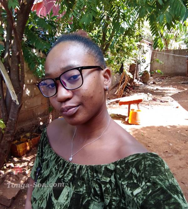 Je suis une femme celibataire 