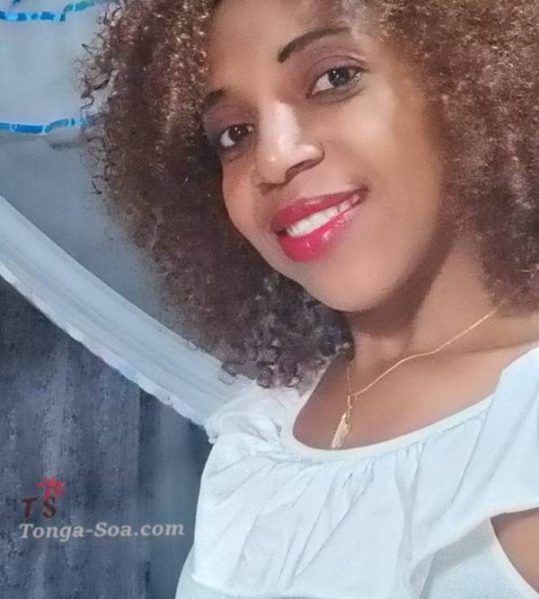 Recherche ma moitié...