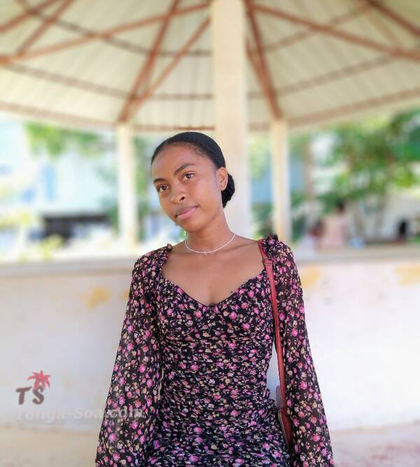 Je cherche un homme serieux,sincere,honnete pour une relation ser...