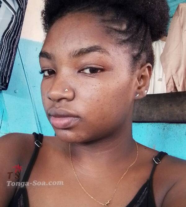 Envie d’etre aimer et chouchouter 