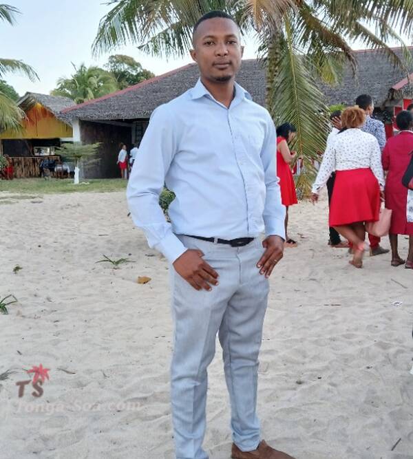 Recherche une femme
