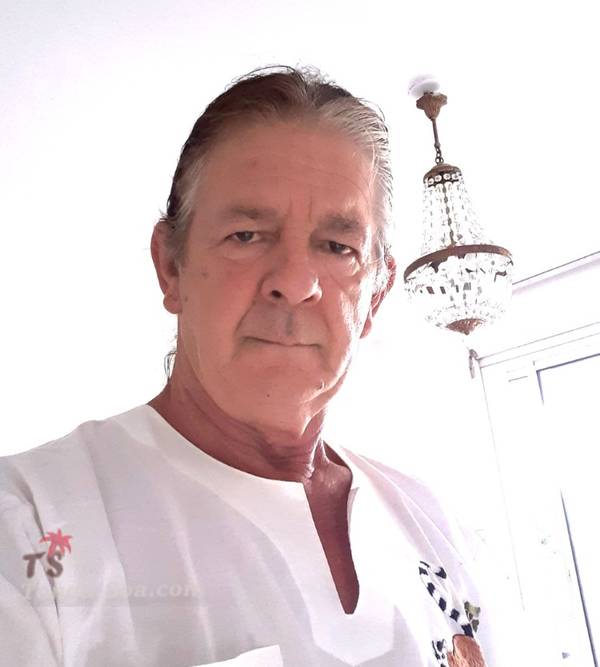 Jeune fille pour mariage