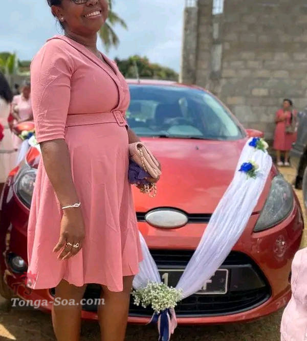 Femme serieuse pour le mariage 