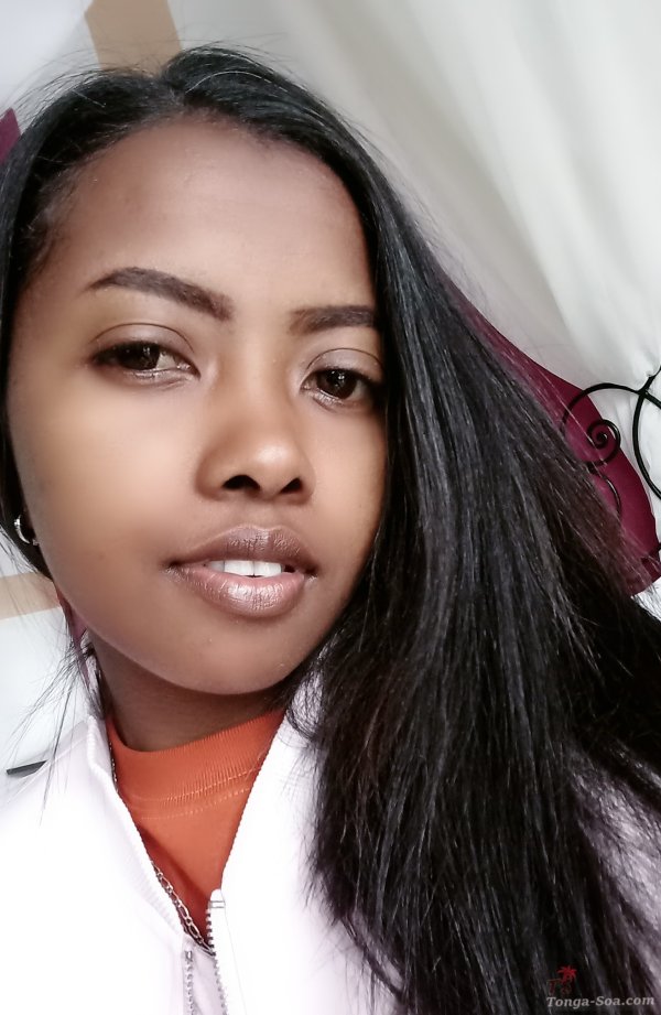 Ici pour quelques choses de vrai