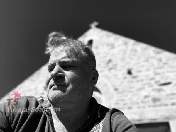 Jeune retraité de 49 ans ancien de la manal