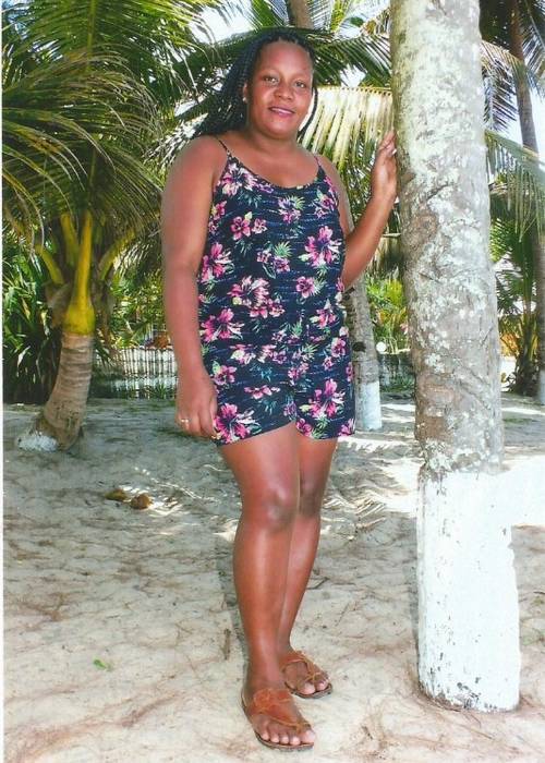 J'ai une grande quantité d'amour à offrir à l'homme qui rentrera ...