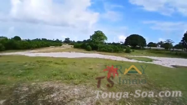 Terrain nu carreau 4 ambalamanasy toamasina,