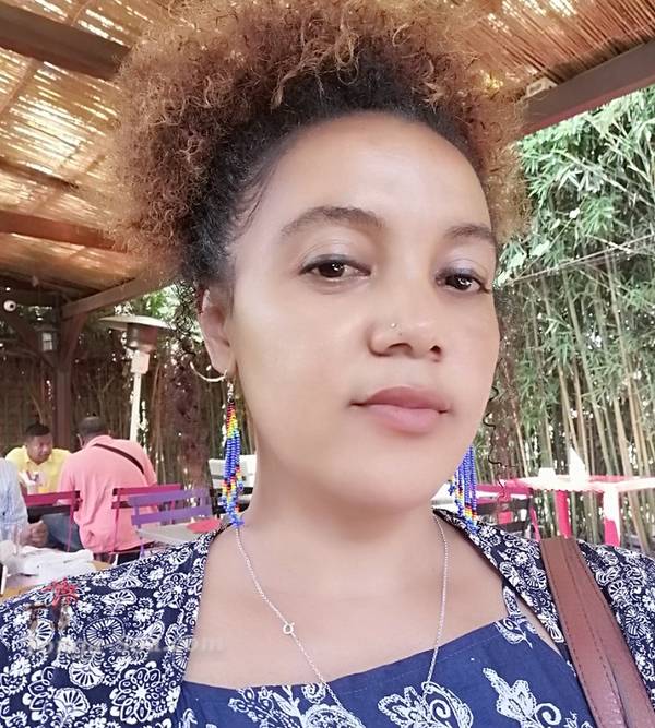 Une femme attentionné cherche une vraie relation sérieuse avec un...