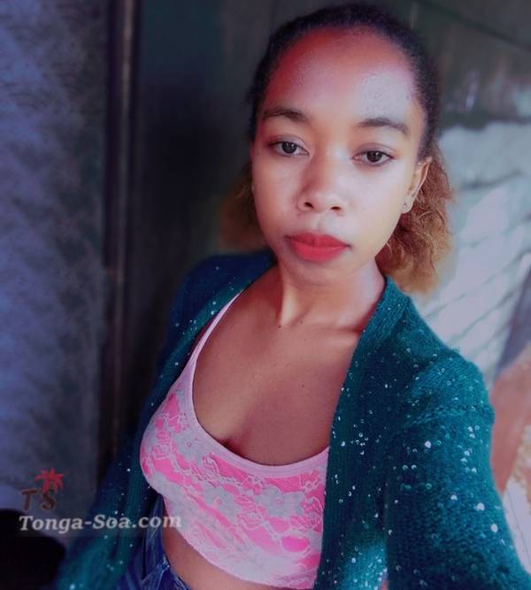 Salut a tous je cherche un homme serieux..qui faire ma vie avec m...