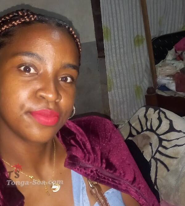 Douceur de vangaindrano : auréa, 28 ans, teint marron, mon cœur e...