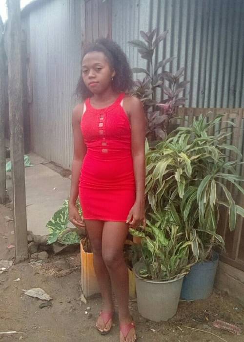 Je suis une jeune femme qui cherche un homme pour relation serieu...