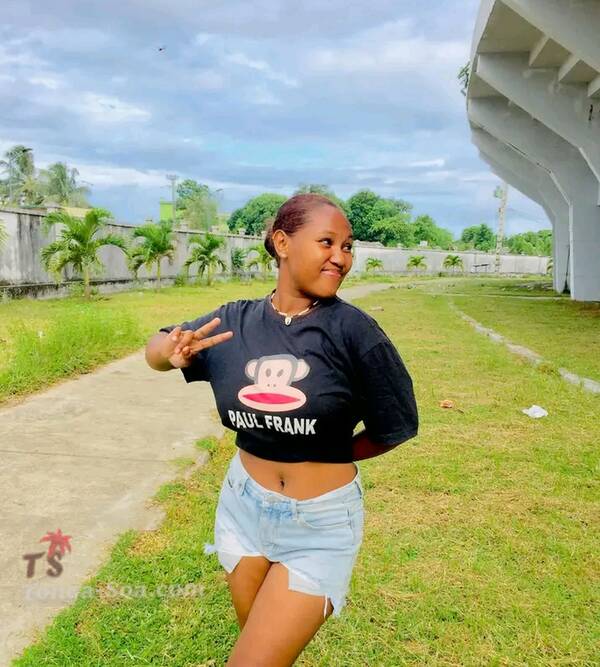 Une cœur d'une jeune femme a cherir