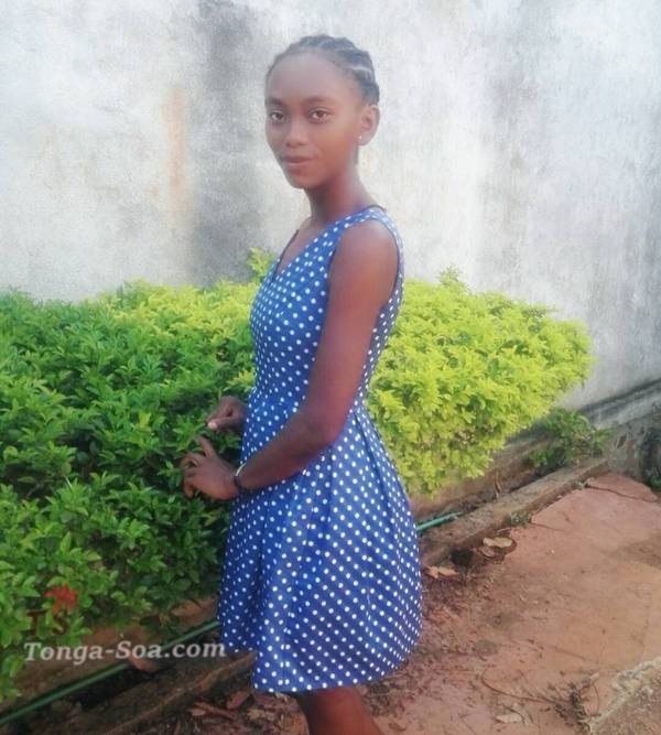 Jeune femme celibat pour l'homme serieux 