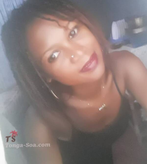 Une jeune femme pour un homme serieux