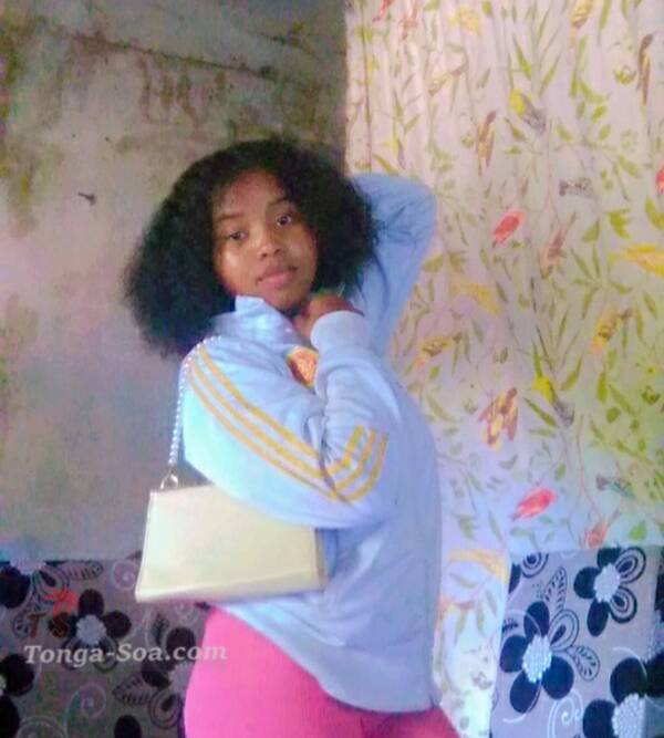 Jeune séduisant à la recherche de sa moitié