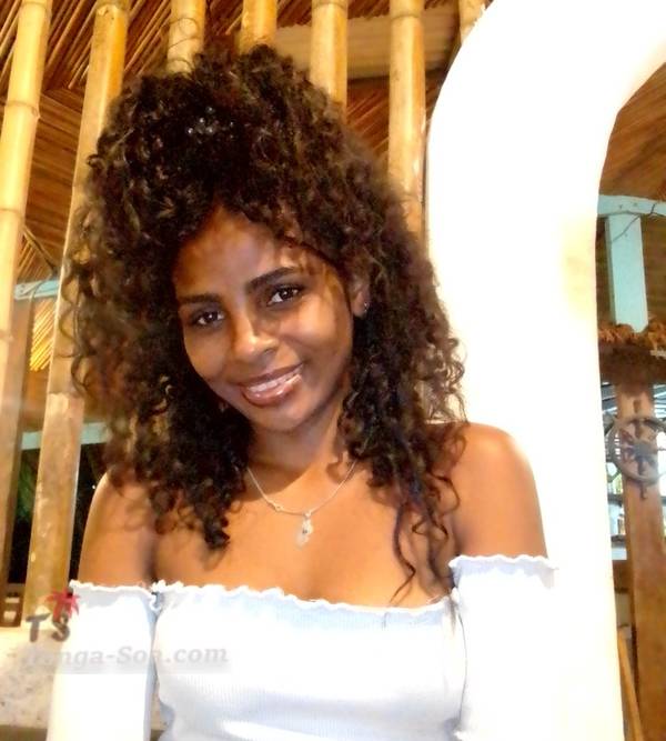 Recherche un homme fidèle et simple pour une relation sérieuse 