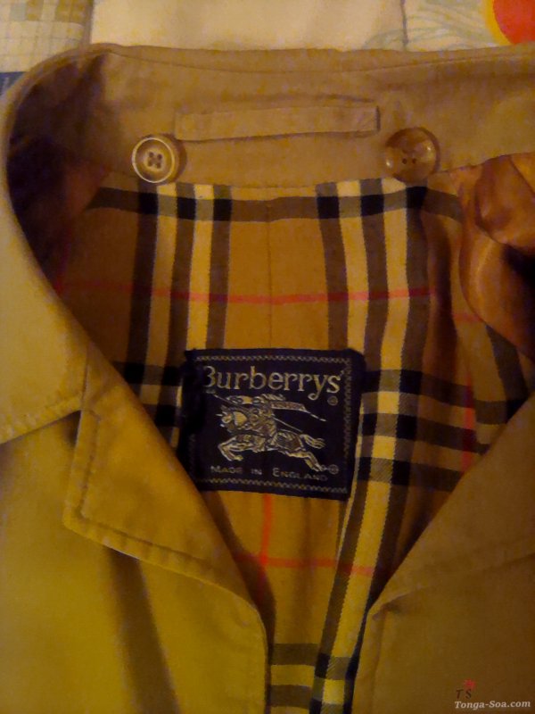 Superbes vêtements de marque