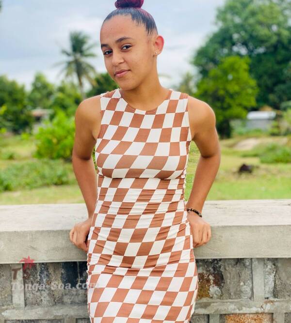 L'amour d'une jeune femme a offrir a celui qui le merite