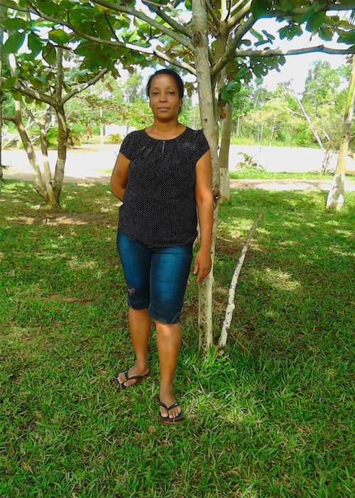 Cherche une relation amoureuse et durable