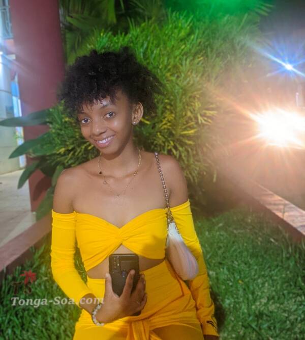 Jeune fille a la recherche relation sereux