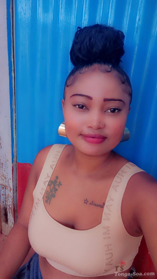 À la recherche d'un homme sérieux pour une relation 