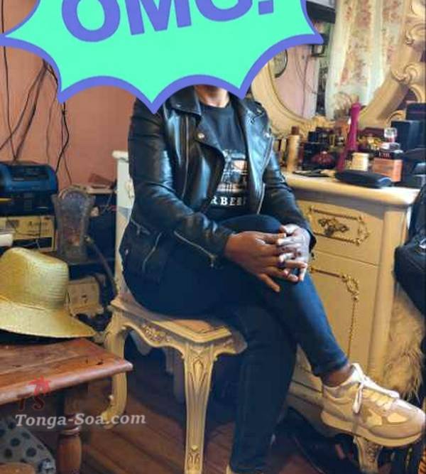 Belle femme quarantaine ouverte d'esprit cherche un homme europee...