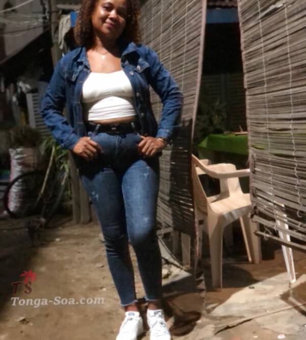 Une femme cherche un homme pour la vie