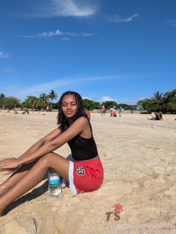 Une jeune fille a la recherche de son âme sœur
