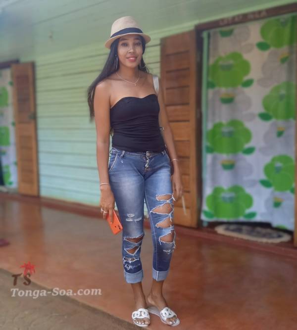 Mariage avec un homme très sérieux.